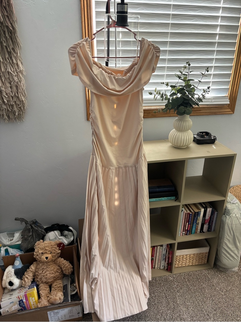 Momyknows Apricot Off Shoulder Ruched Pleated Big Swing Maternity Dress- M - Picture 8 of 9